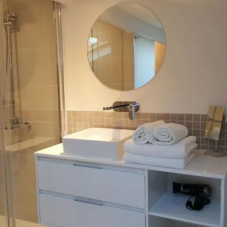 Duplex Plein Centre, Zone Pietonne, 2 Apartment